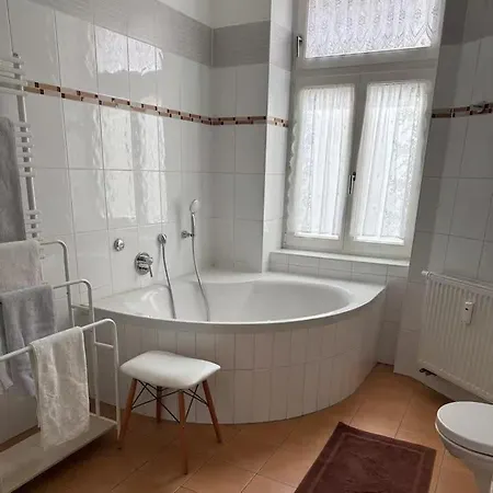 Real Price 250 Per Night, Read Host Profile # Spacious And Stylish, Quiet Yet - Enjoy! Berlin