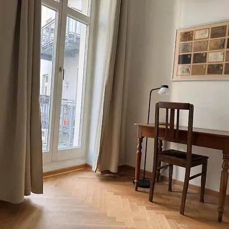 Apartment Real Price 250 Per Night, Read Host Profile # Spacious And Stylish, Quiet Yet - Enjoy! *