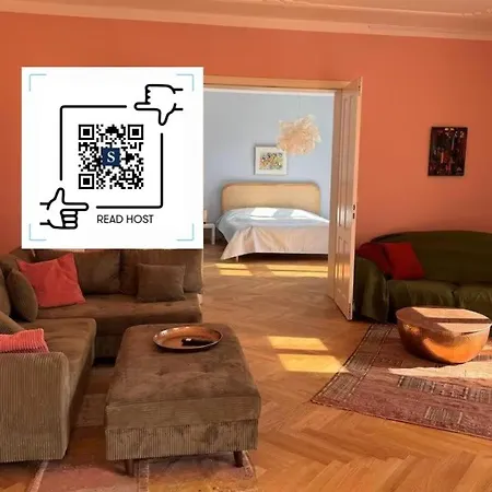 Real Price 250 Per Night, Read Host Profile # Spacious And Stylish, Quiet Yet - Enjoy! Apartment *